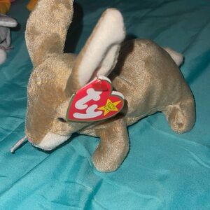 Nibbly the beanie baby
